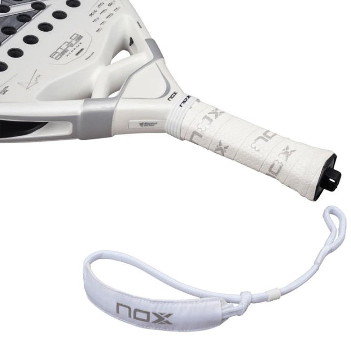 Raquette De Padel Nox AT10 Luxury Genius Attack 12K Alum Xtrem Agustín Tapia 2026